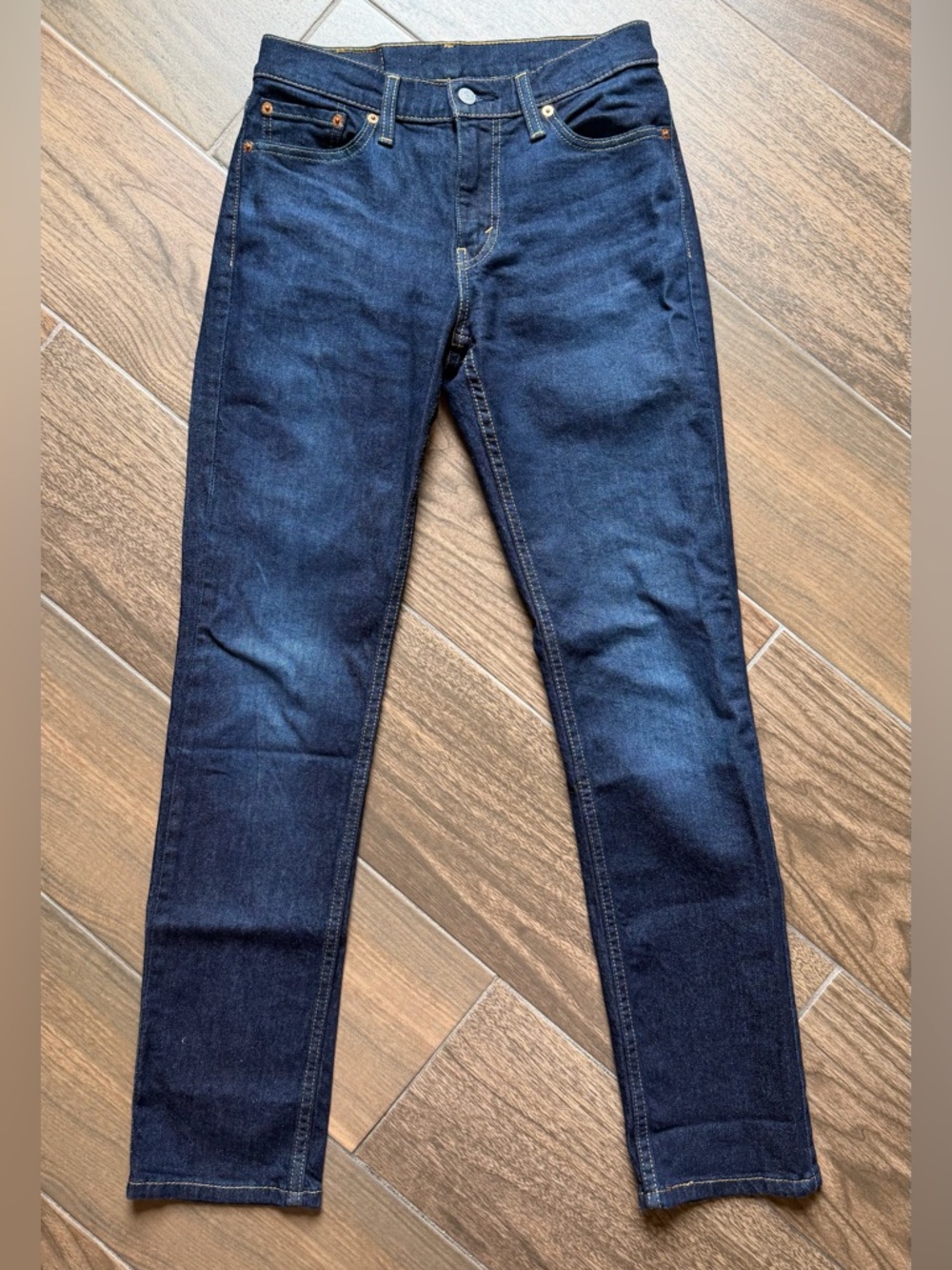 Levi’s Mens 511™ Stretch Fabric Straight Leg Slim Fit Jean